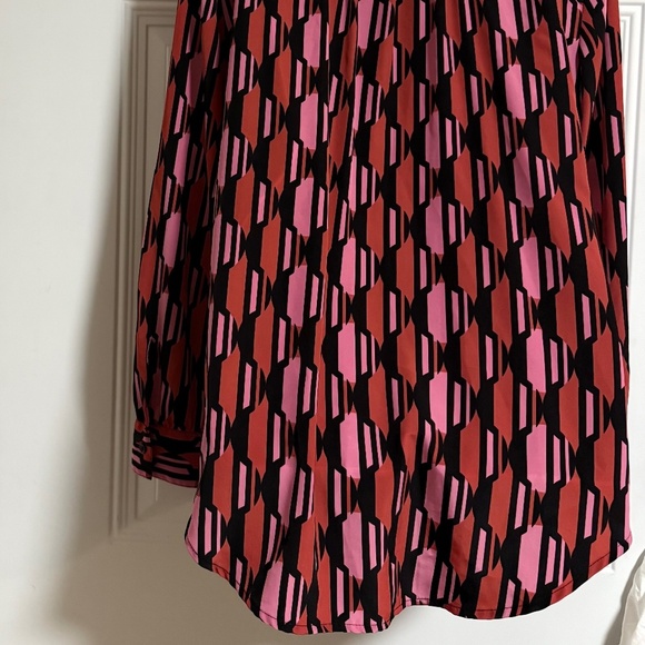 Valerie Stevens High LowButton Up Blouse Top SZ Medium Valentine's Romantic Date - Picture 5 of 6